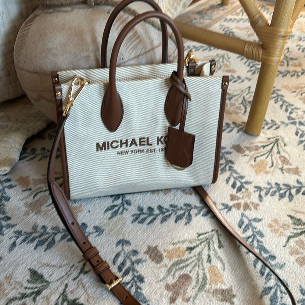Michael Kors burlap purse